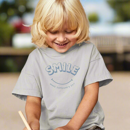Children's "Smile, Make Someone's Day" Organic T-shirt |The Epiphany Closet - Wellbeing Clothing With Meaning - The Epiphany Closet