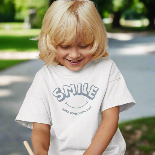 Children's "Smile, Make Someone's Day" Organic T-shirt |The Epiphany Closet - Wellbeing Clothing With Meaning - The Epiphany Closet
